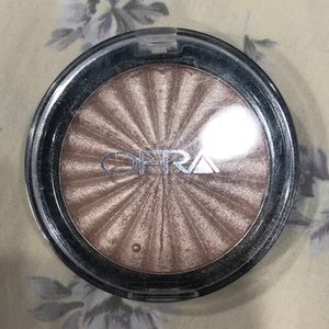 OFRA Cosmetics Radiant Highlighter in Blissful